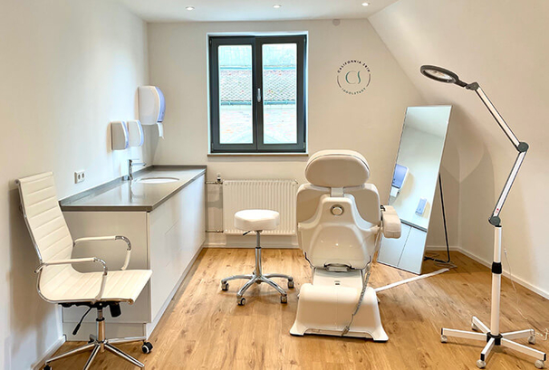 Studio Niamh Kennedy, Hyaluron & Botox® Unterspritzung in Ingolstadt